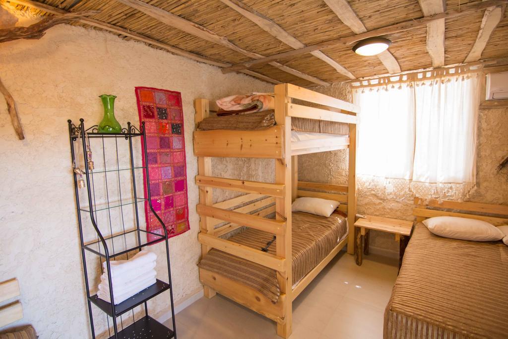 Kfar Hanokdim - Glamping & Camping Arad Værelse billede