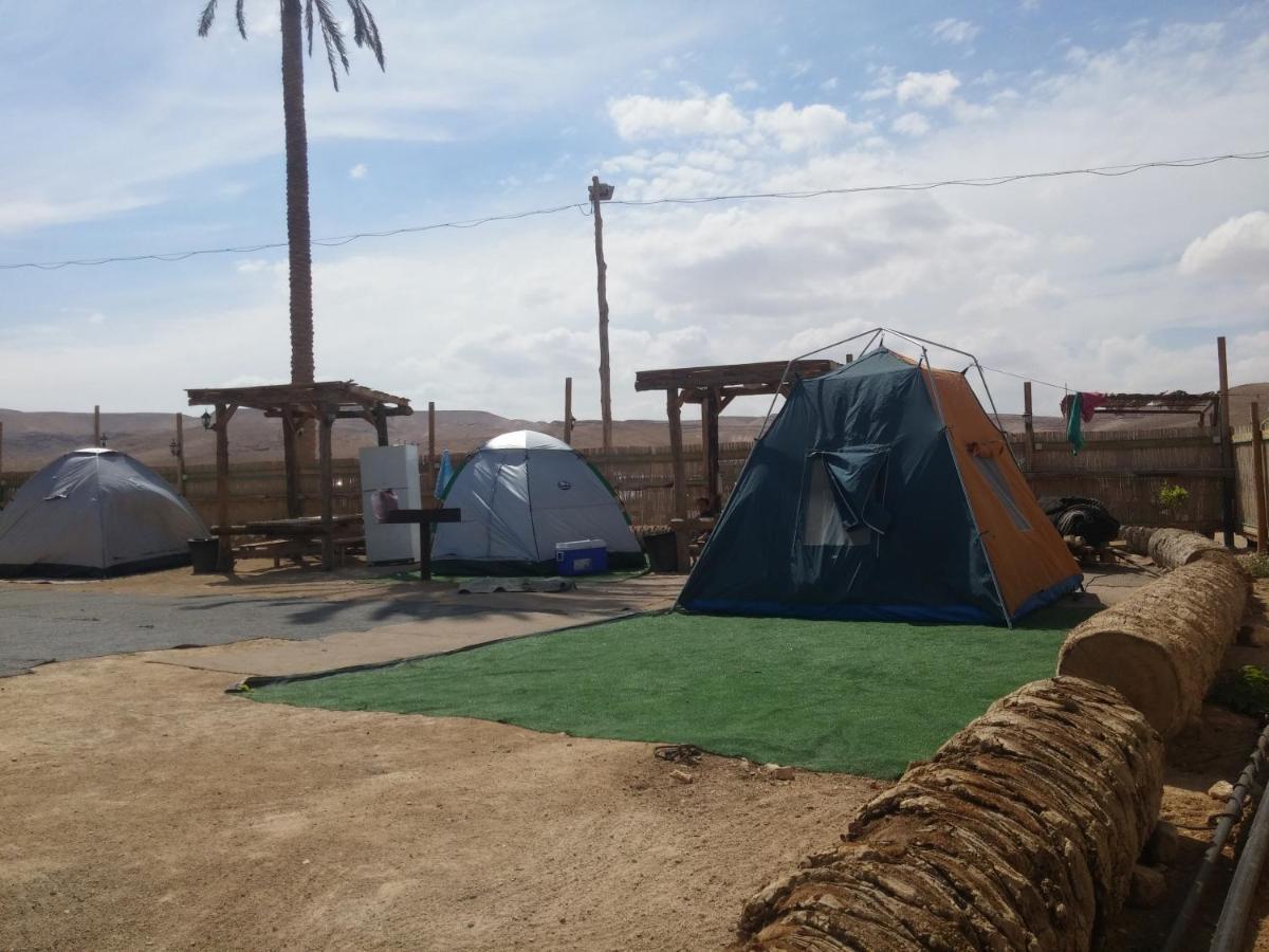 Kfar Hanokdim - Glamping & Camping Arad Eksteriør billede