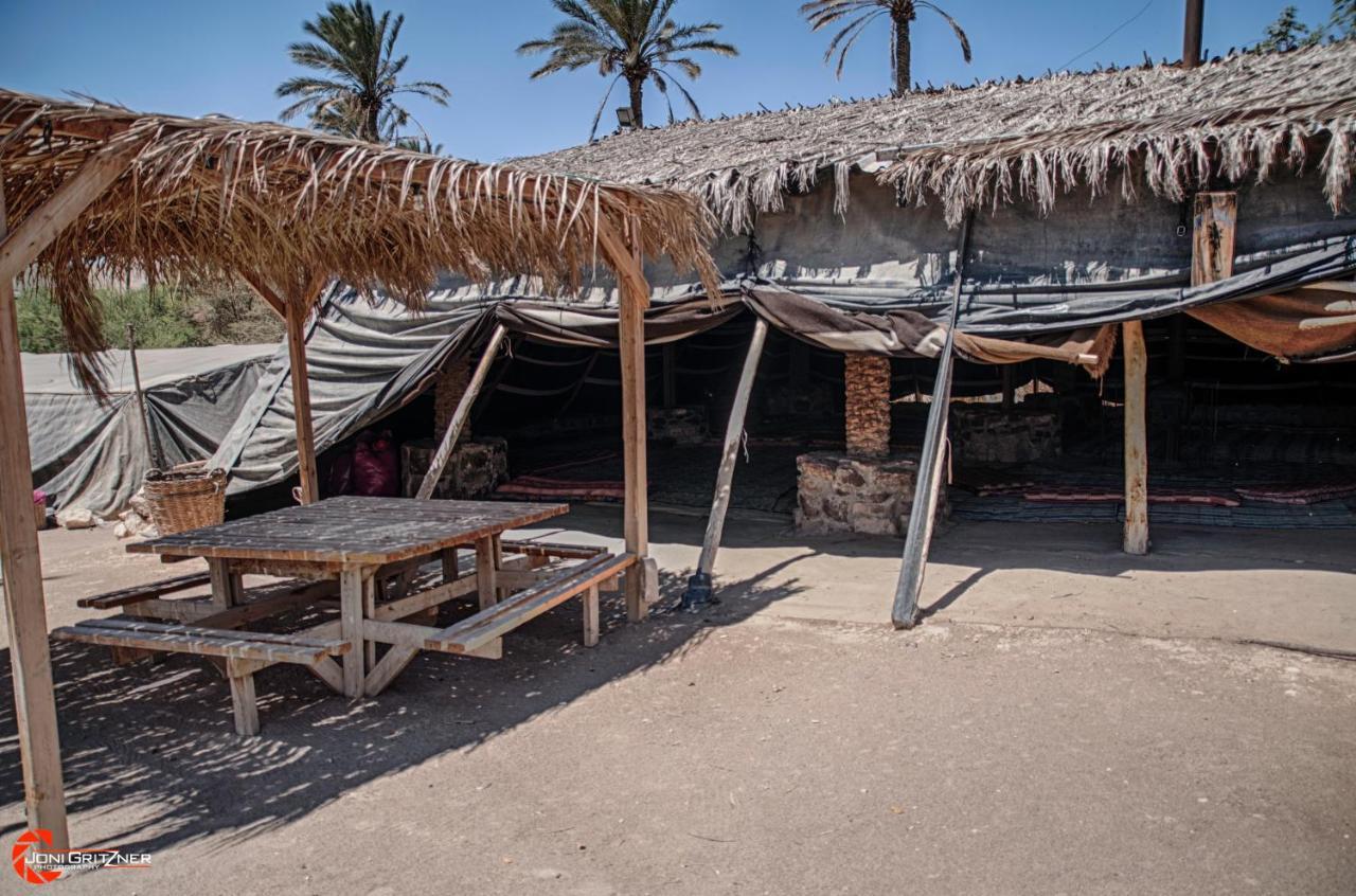 Kfar Hanokdim - Glamping & Camping Arad Eksteriør billede