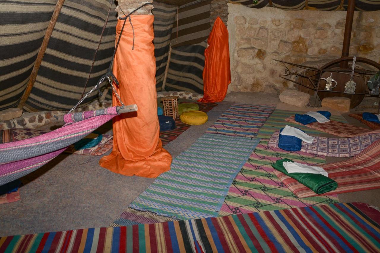 Kfar Hanokdim - Glamping & Camping Arad Eksteriør billede