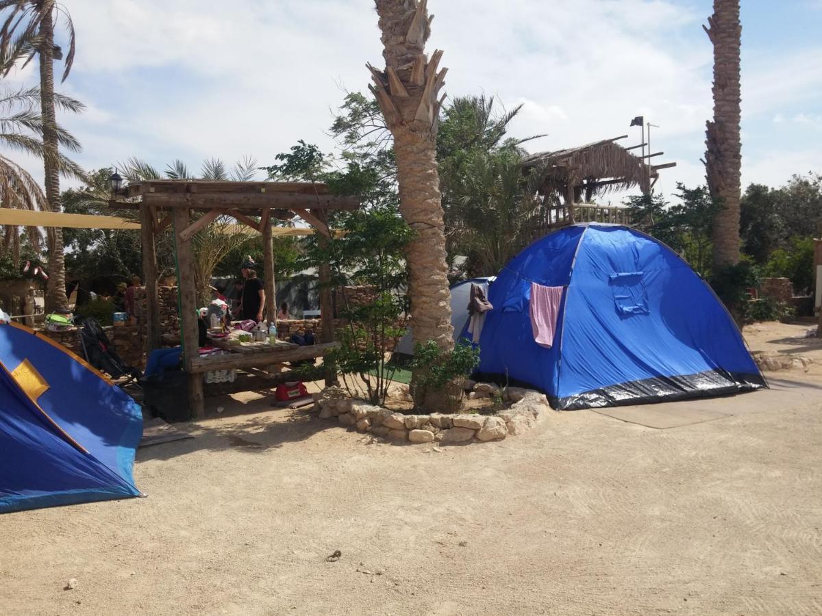 Kfar Hanokdim - Glamping & Camping Arad Eksteriør billede