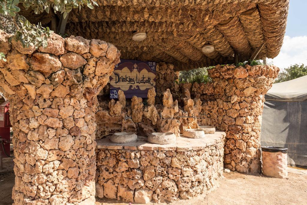 Kfar Hanokdim - Glamping & Camping Arad Eksteriør billede